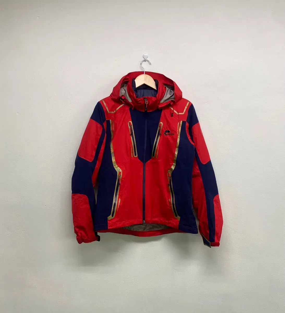 Nepa Padded Windbreaker (Isolated)