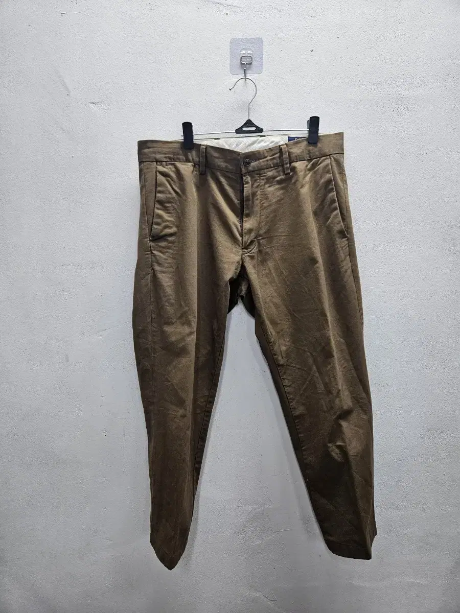 32-inch Polo Ralph Lauren Spring Pants