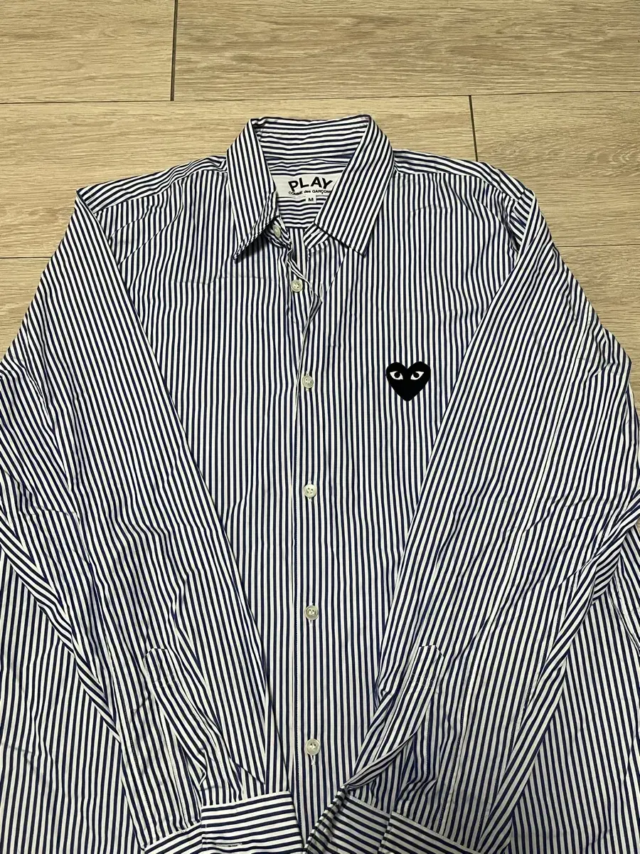 New Arrivals Comme des Garçons Shirt Blackheart size M