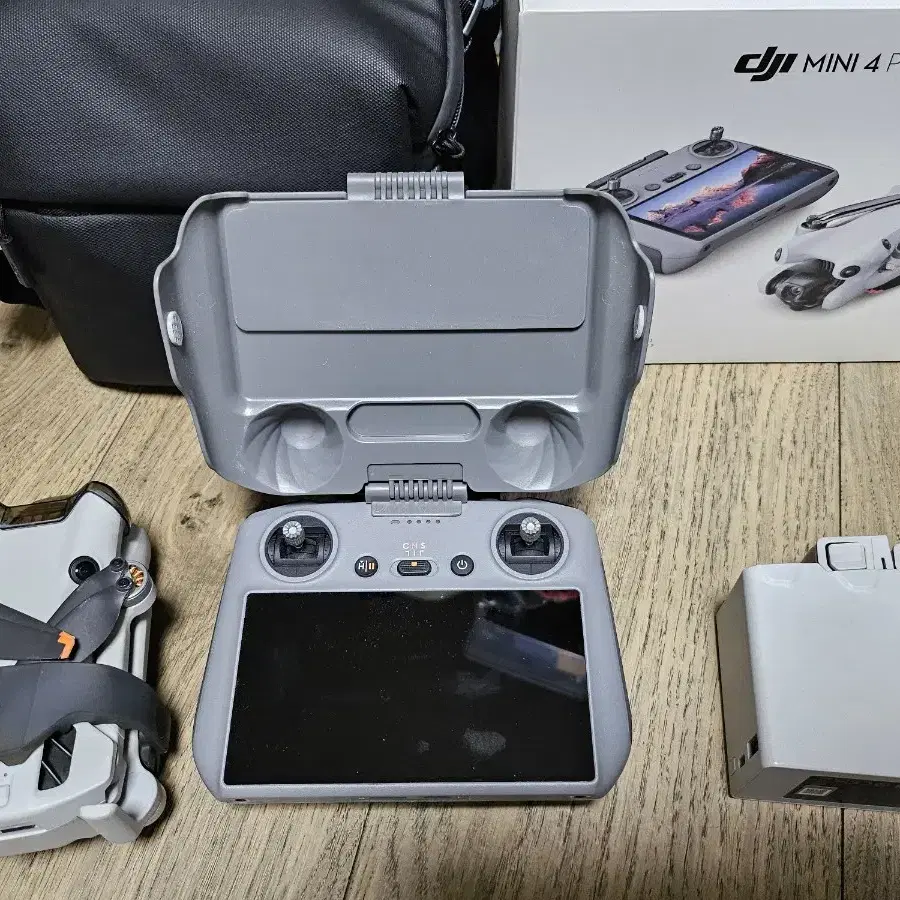 dji mini 4 pro 플라이모어킷