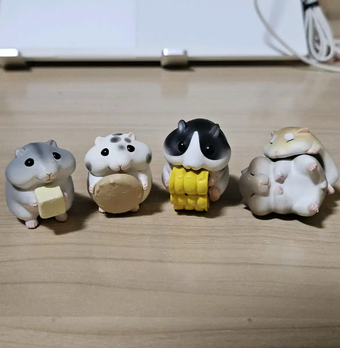 5 Hamster Gacha Figures bulk Merchandise keyring Japanese Props