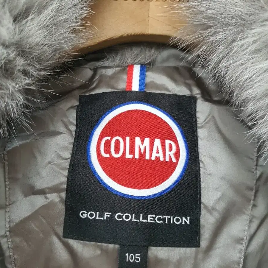 COLMAR 패딩 105