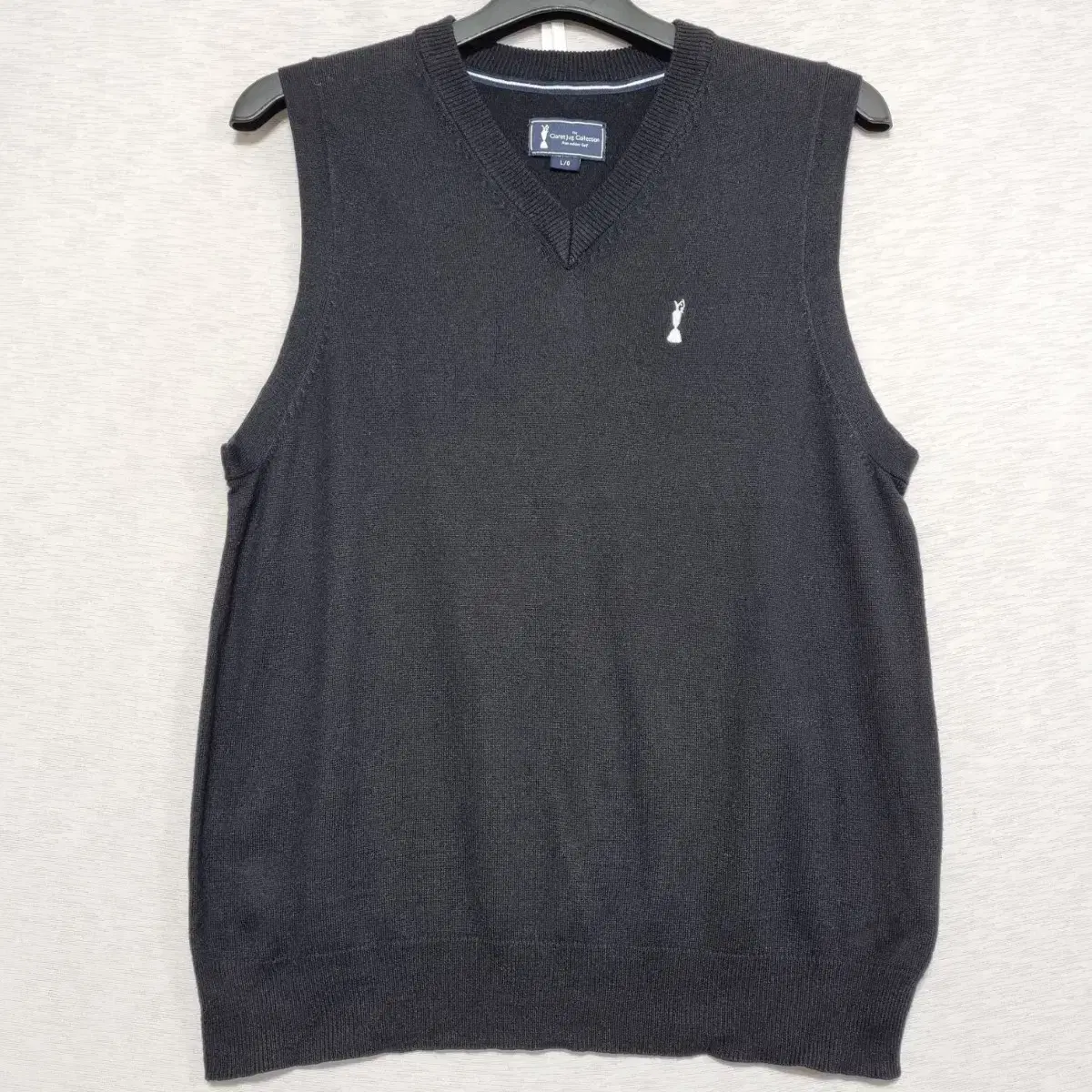 Adidas Black V-Neck Vest Knit Unisex 100 ㅡ1106