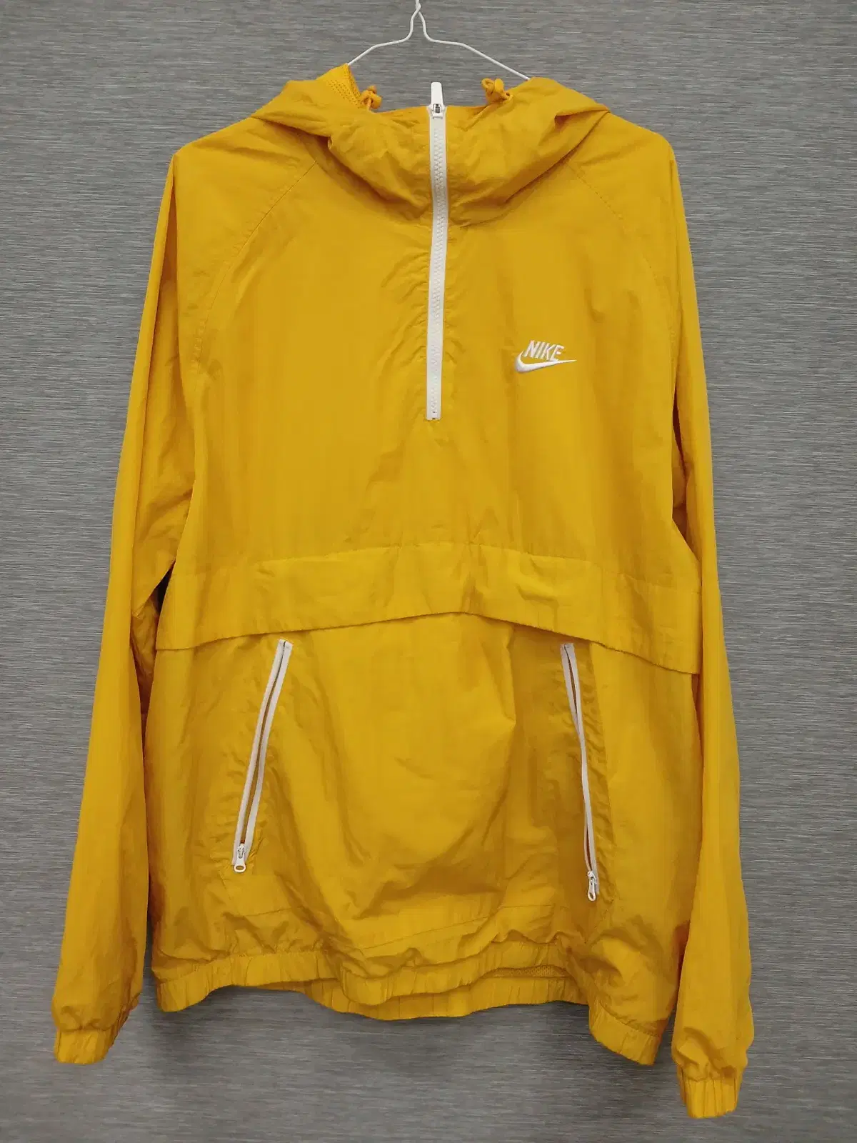 7196 Nike Anorak100