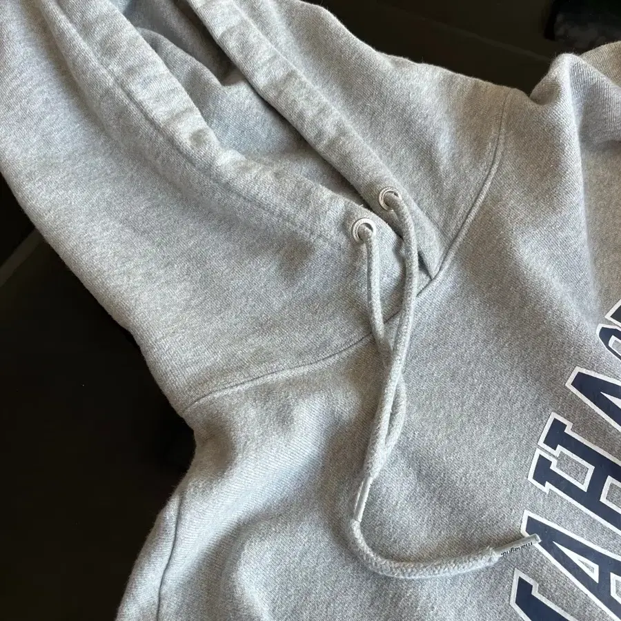 마하그리드 COLLEGE LOGO HOODIE GREY