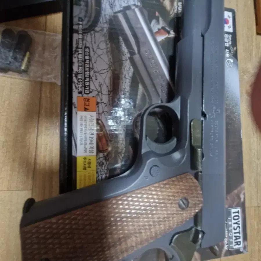 토이스타 23년 신형 슬림 m1911a1 콜트 그레이 풀메탈 (우드그립)