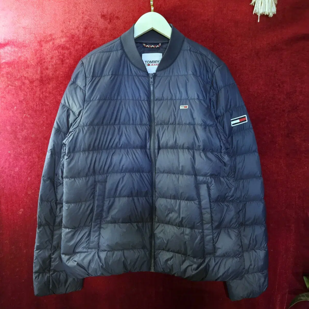 TOMMY JEANS  라이트다운 봄버 자켓  L size