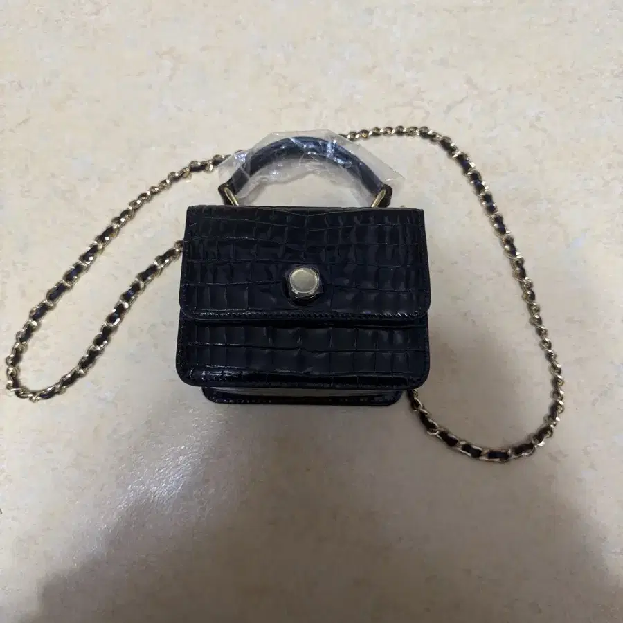 Part.6 Micro mk handle bag (croc black)