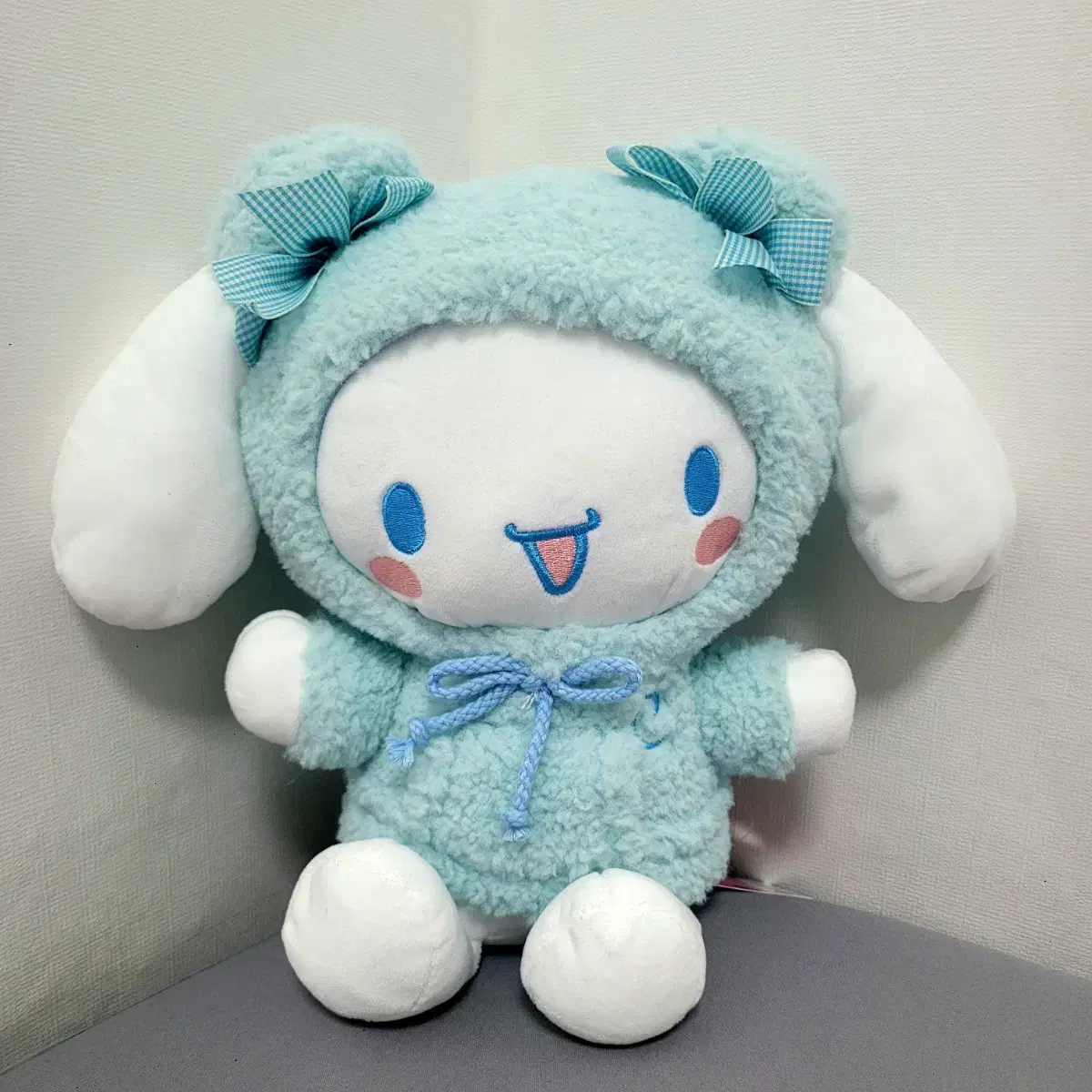 On sale) Sanrio Bearhood Cinnamon Roll Doll