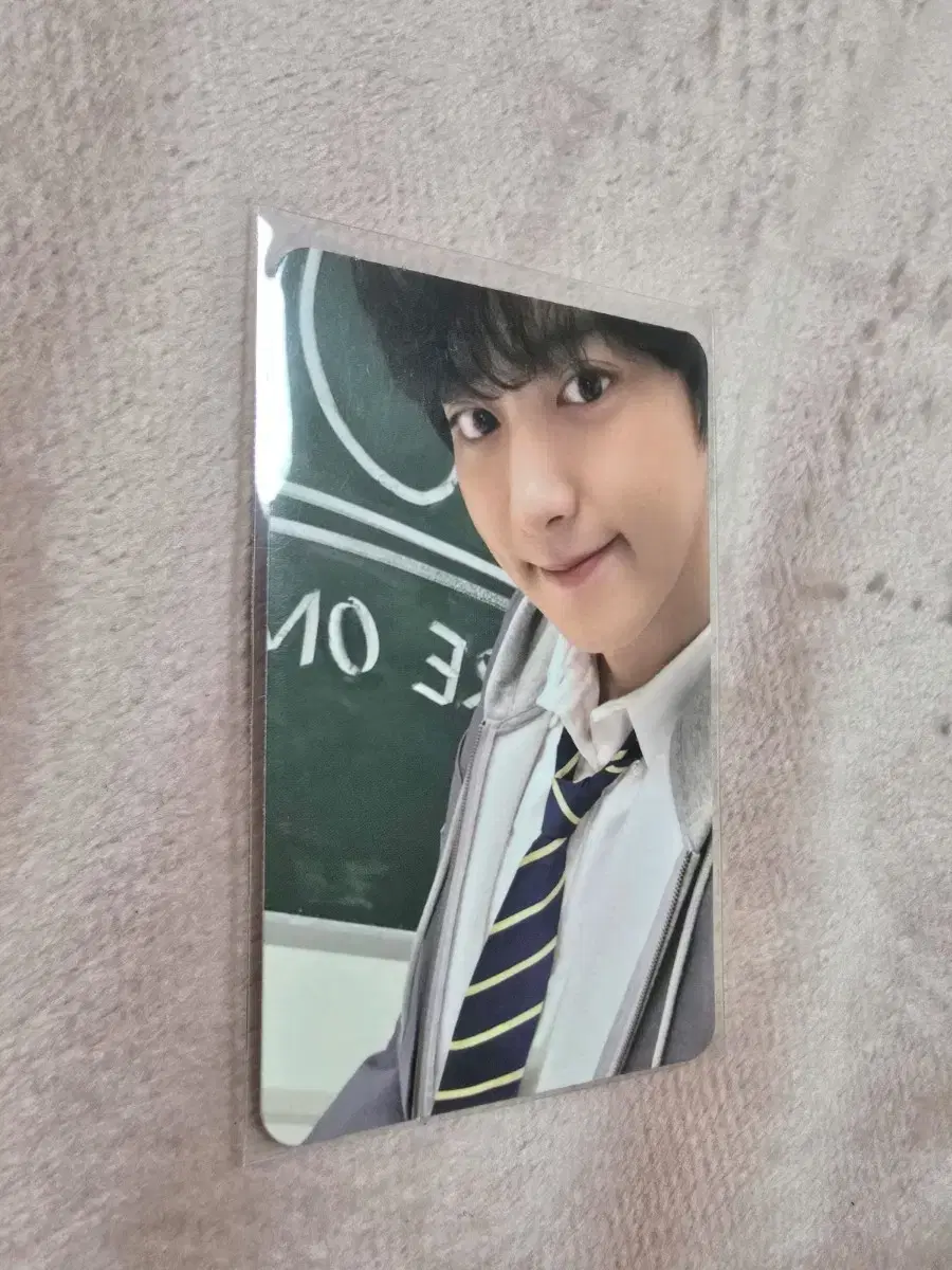 2024 seasons greetings chanyeol Traqa