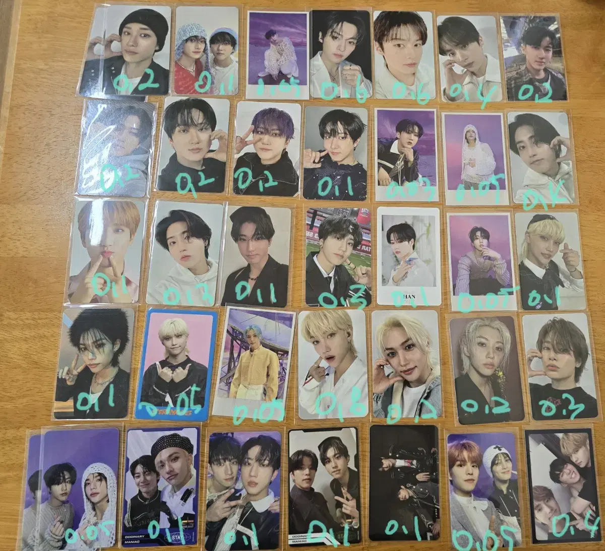 Straykids photocard keyring wts bang chan lee know changbin hyunjin han felix seungmin i.n.