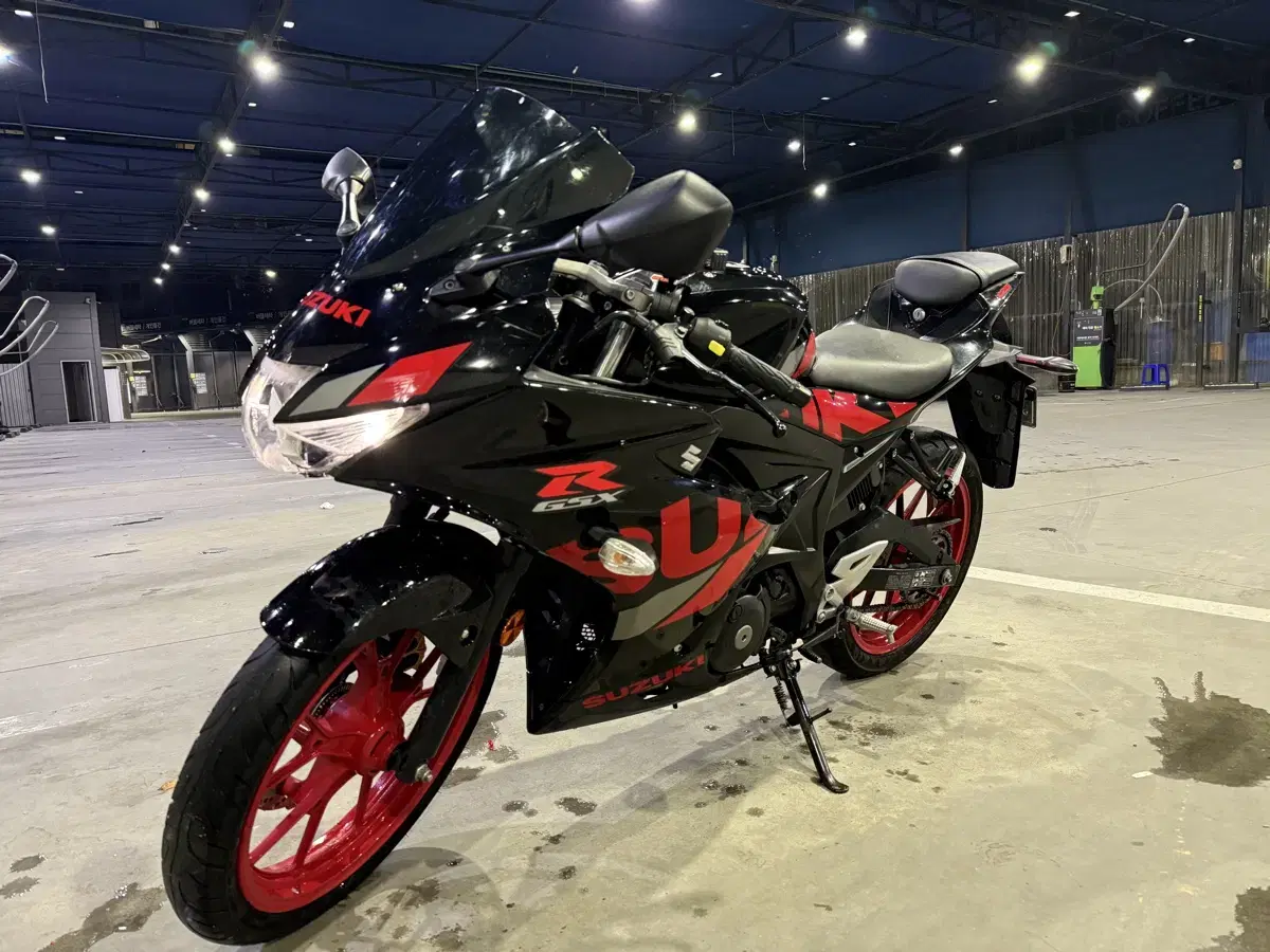 gsxr125 20년식 상태좋음 판매합니다(개인)