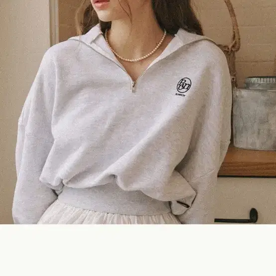 론론 반집업 맨투맨 HALF ZIP UP SWEATSHIRT