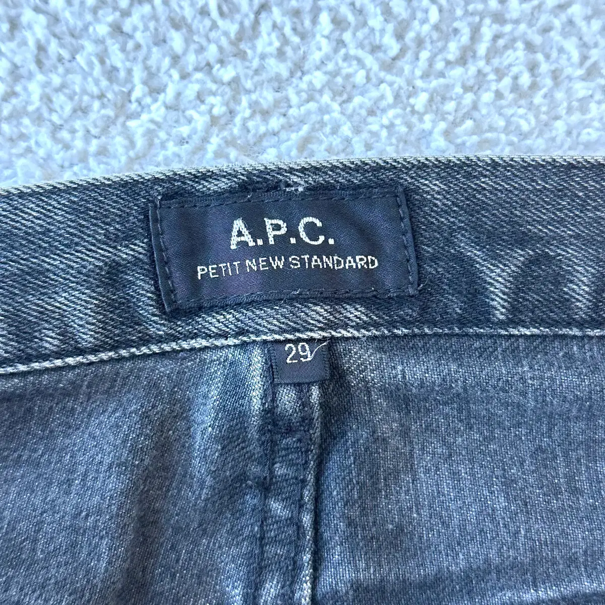 A.P.C 아페쌔 5버튼 흑청 데님 팬츠 (29)