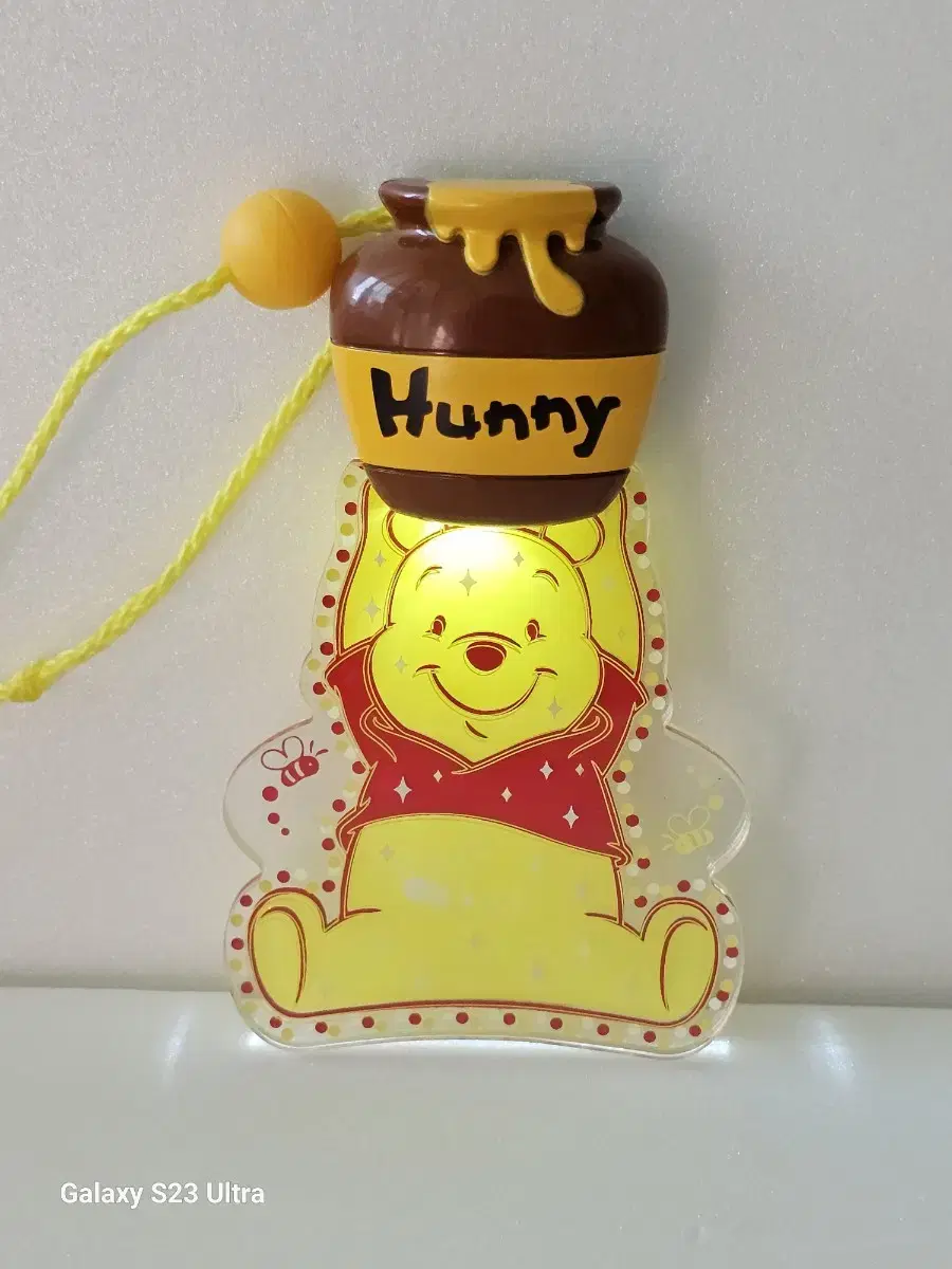 Pooh Light Pendant