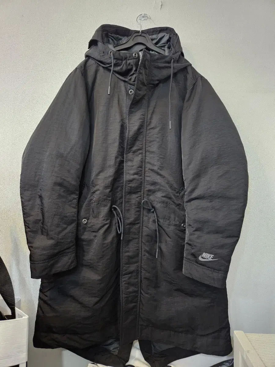 Nike Men's Duck down long puffer size M