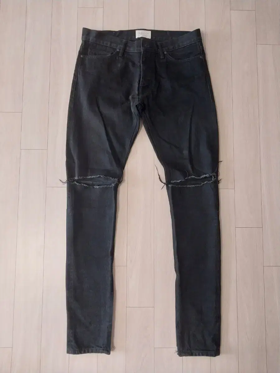 Pier of God 4th Destroyed Denim jin Black