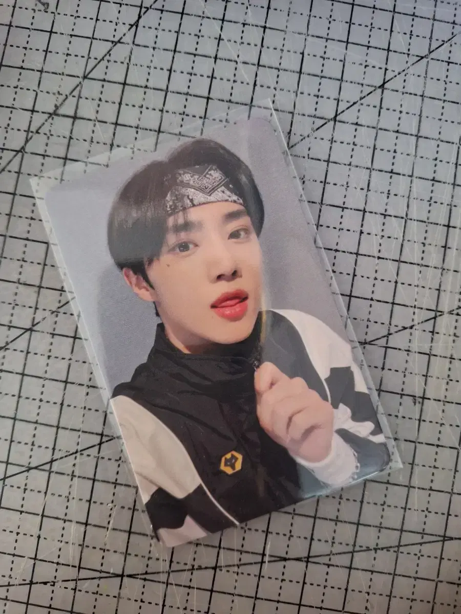 Chase mmt soccer sunwoo photocard sells