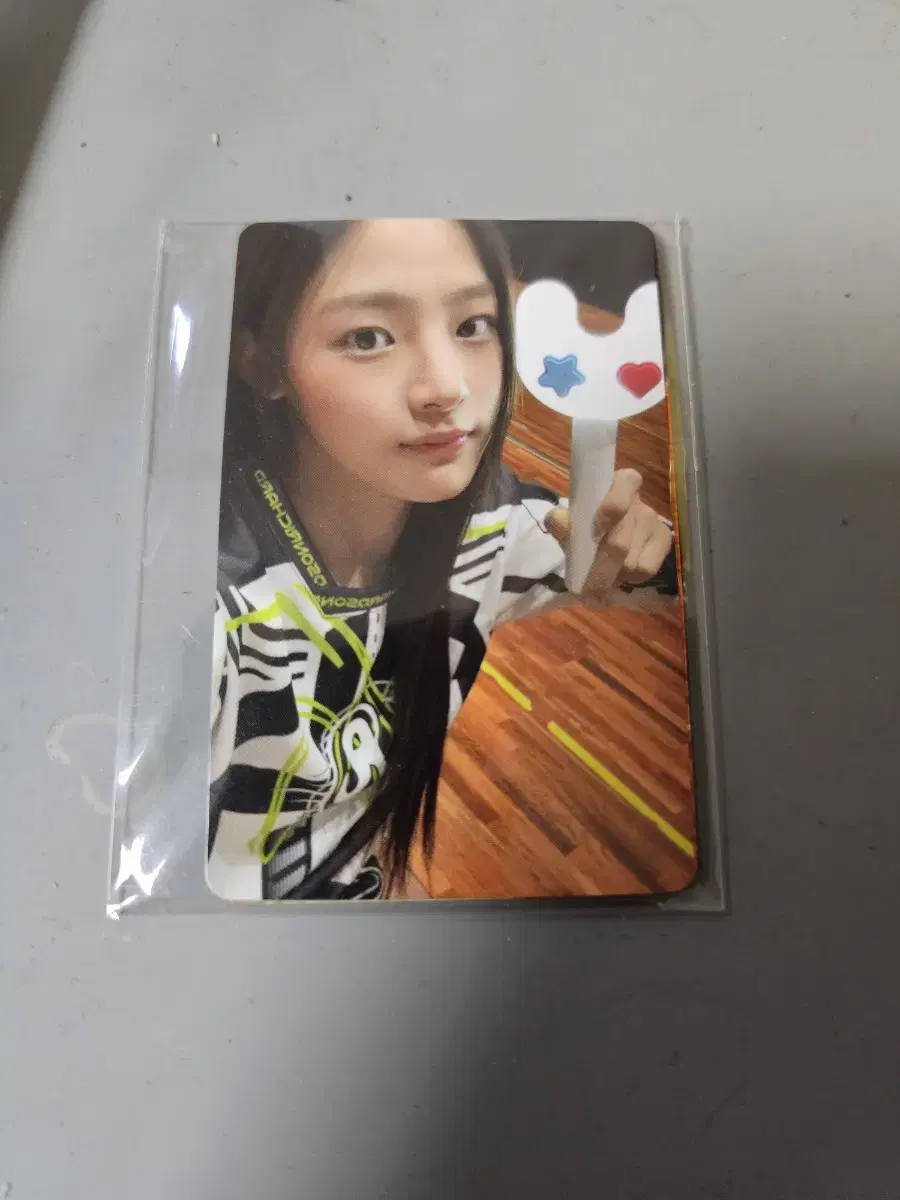 Sell New Jeans Binky Bong photocard bulk 