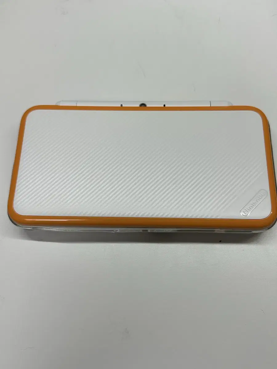 닌텐도 2ds xl 오렌지 화이트 판매합니다