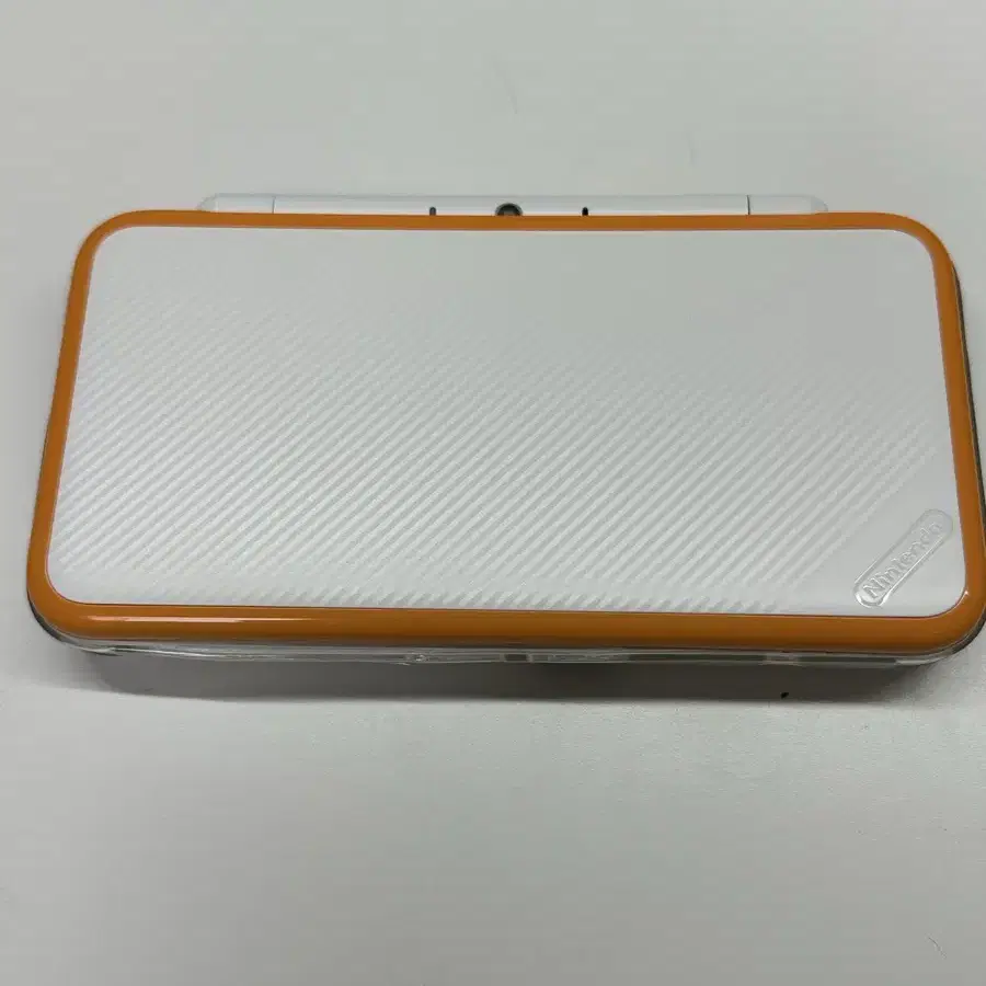 닌텐도 2ds xl 오렌지 화이트 판매합니다