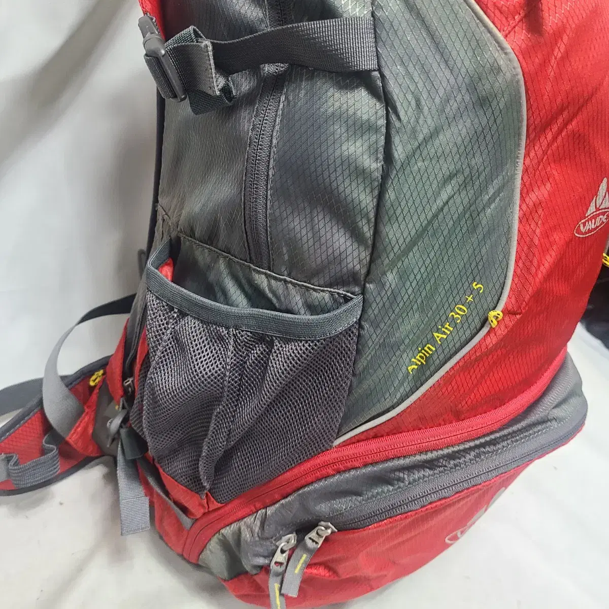 VAUDE 30+5리터 여성배낭