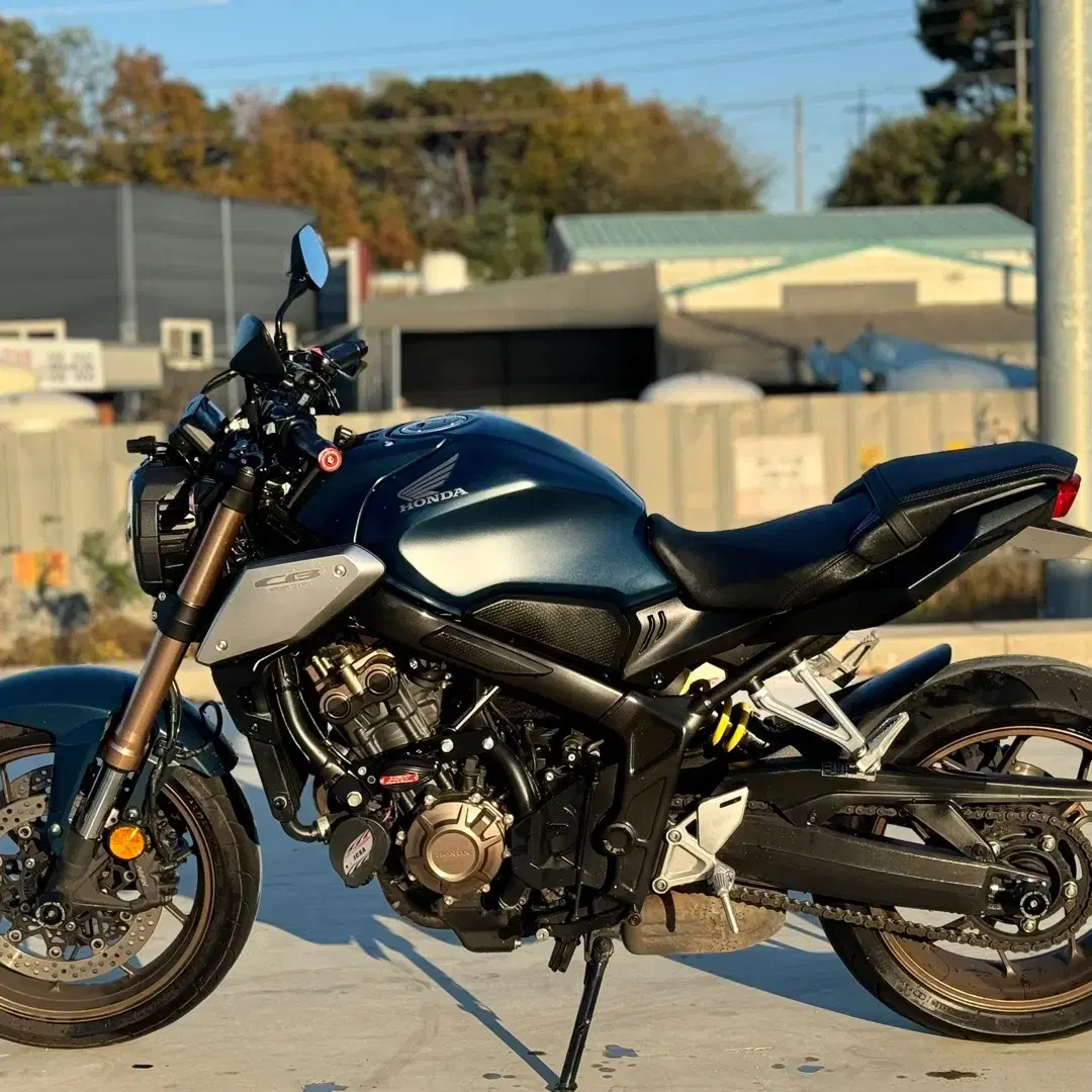 혼다 cb650r 2021년 / 9천키로수 / 투채널블박 판매합니다