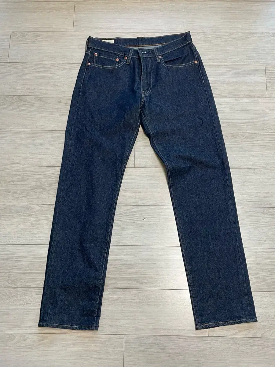 Levi's 514 (W31 L32)