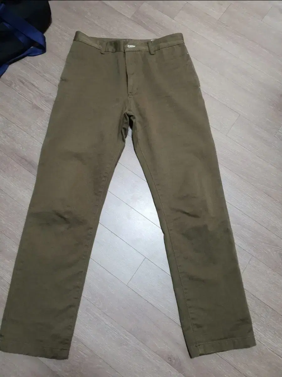 Uniformbridge. Regular fit chino pants size 30