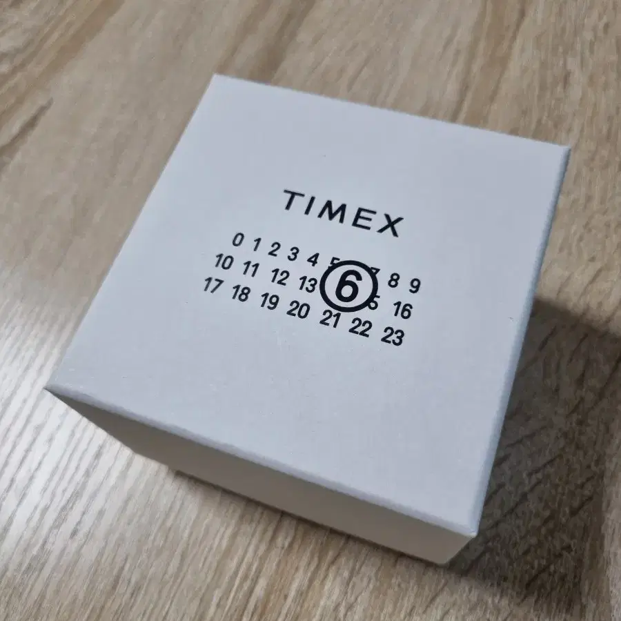 타이맥스 MM6 메종마르지엘라 T80 기프트세트 Timex