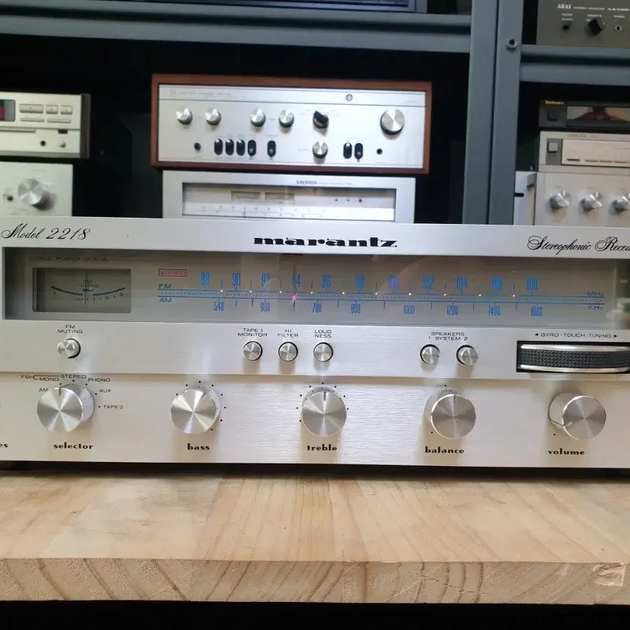 마란츠 아날로그 리시버 앰프 Marantz 2218