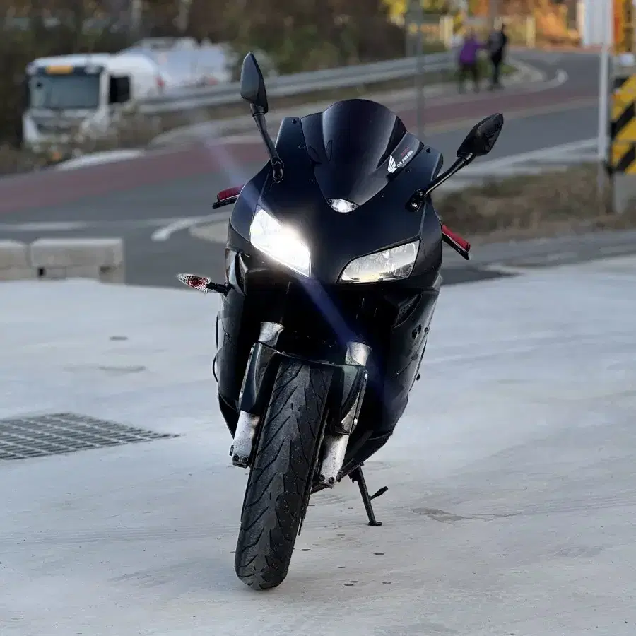 혼다 cbr600rr 03년식 요시무라 풀배기 판매합니다