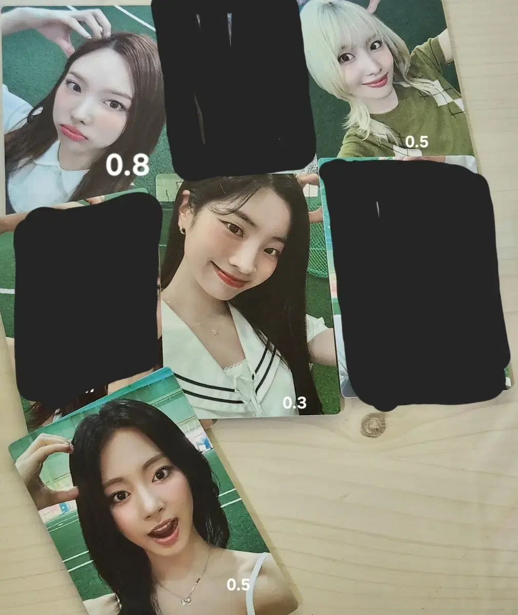 Twice fanmeeting Entry photocard wts sell 7:00 p.m.