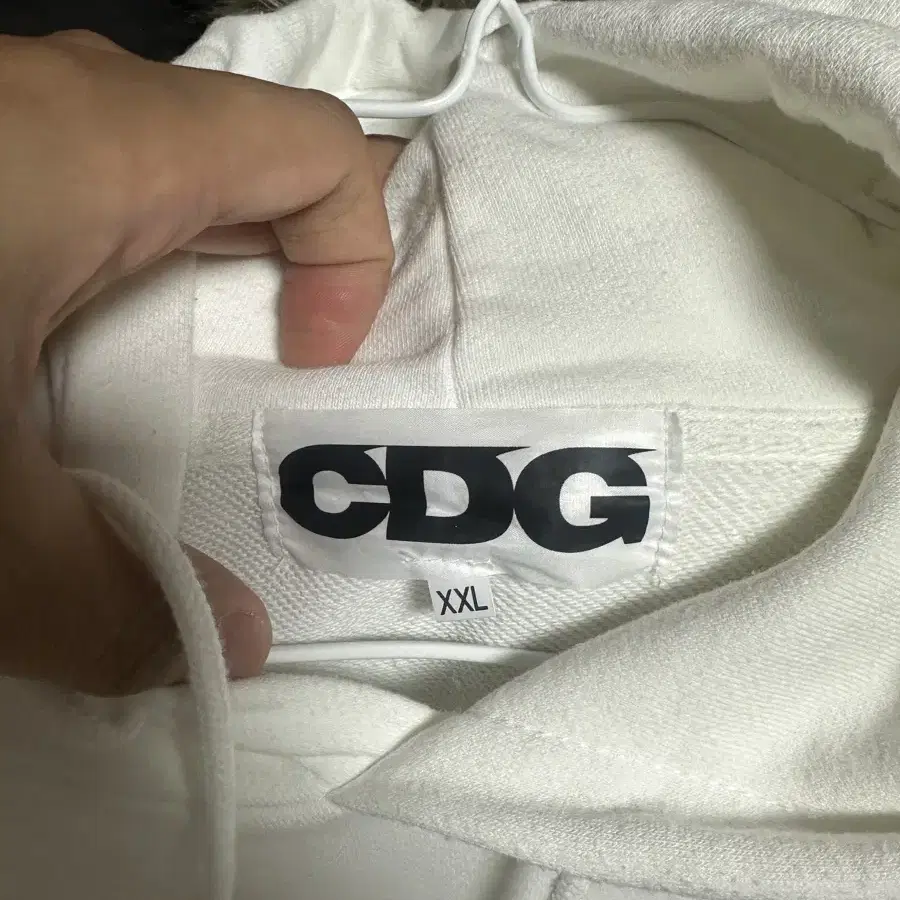 CDG 꼼데 흰색 후드