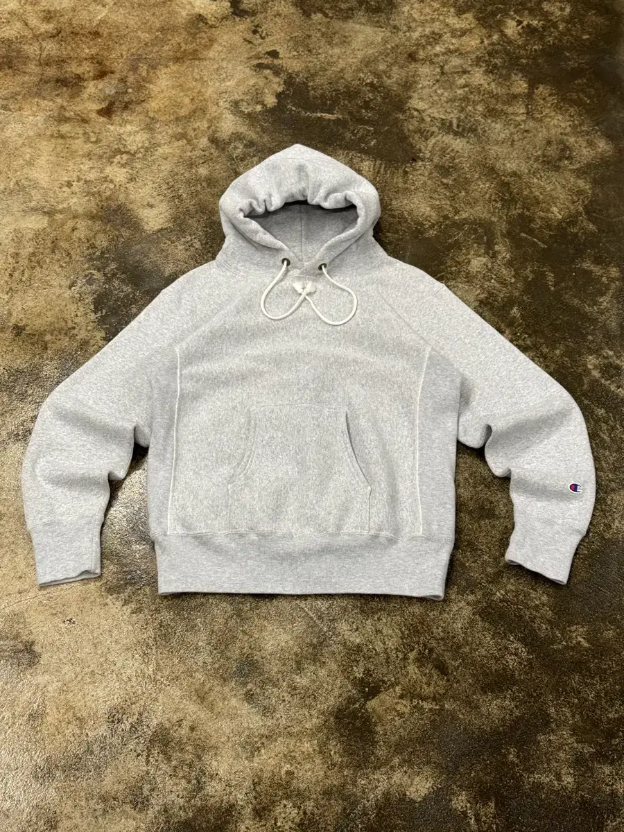 Champion R/W Hooded Sweatshirt