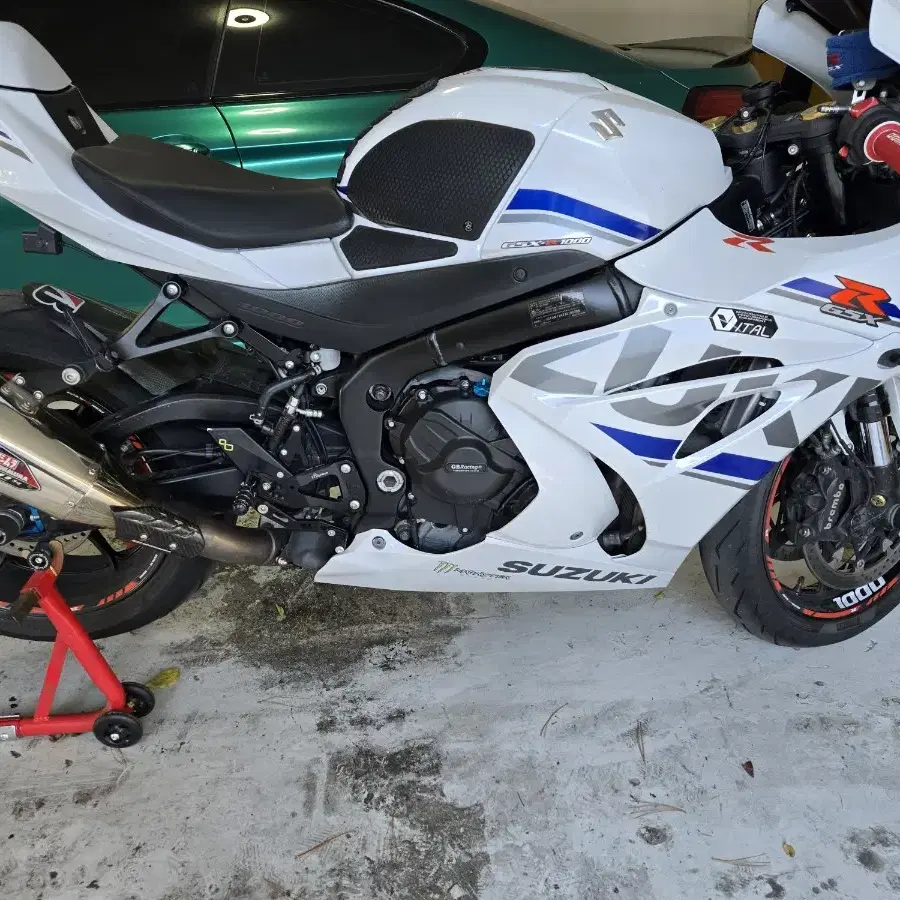 2018 gsx r1000 순정카울 판매합니다