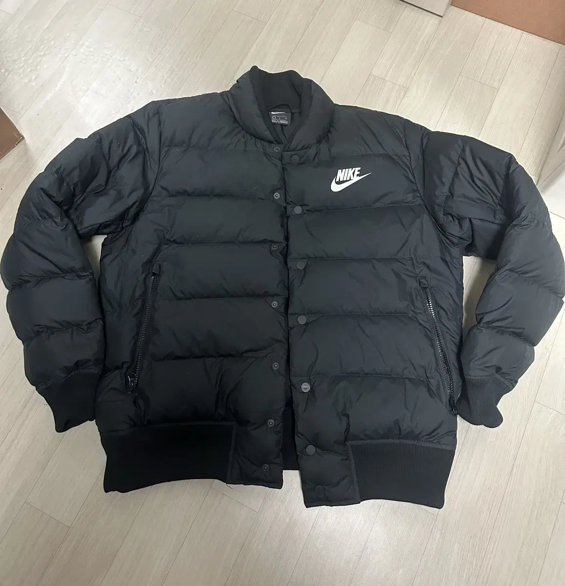 [a] Nike Short Padding Baseball Jumper Padding