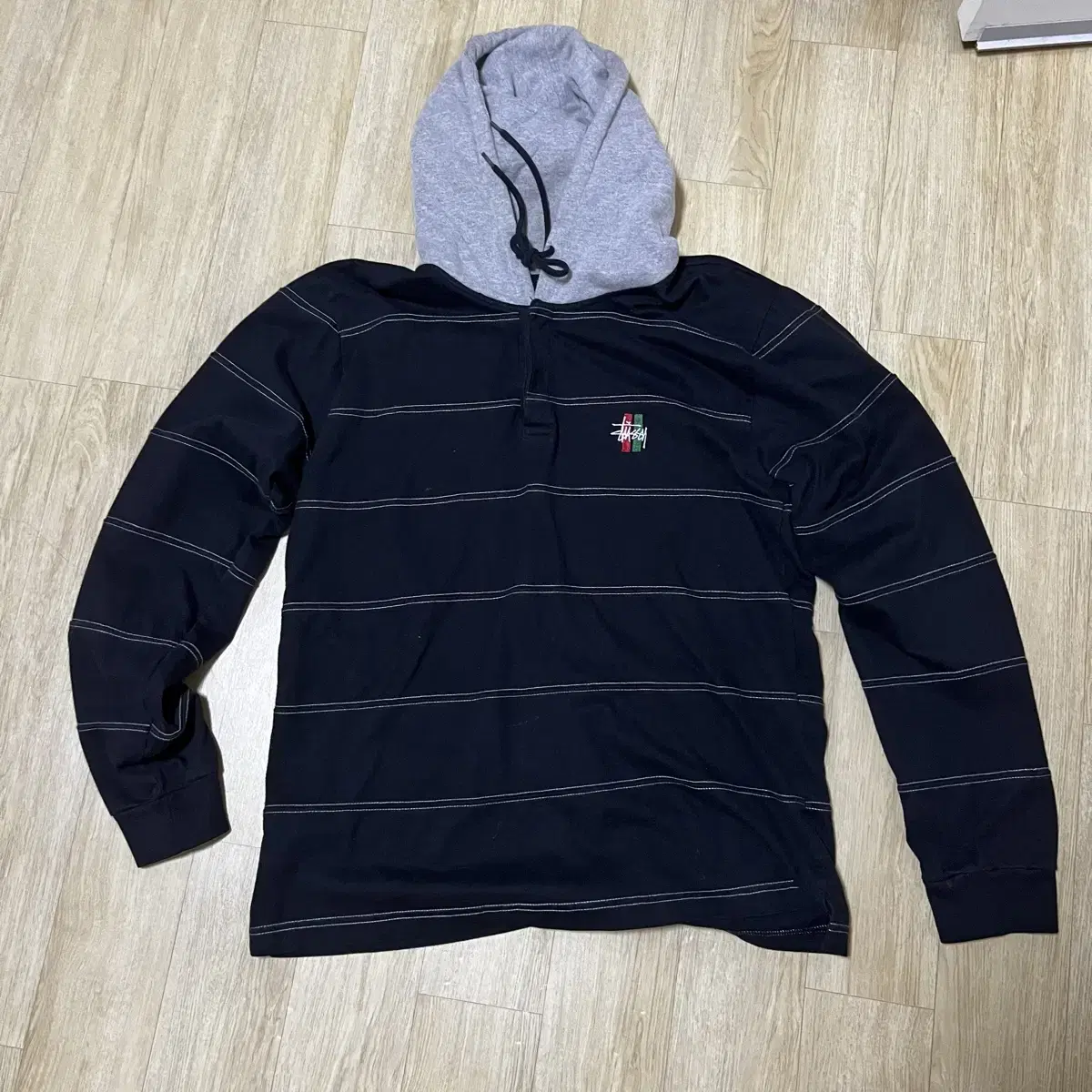 m] Stussy Stripe Hooded Black Gray