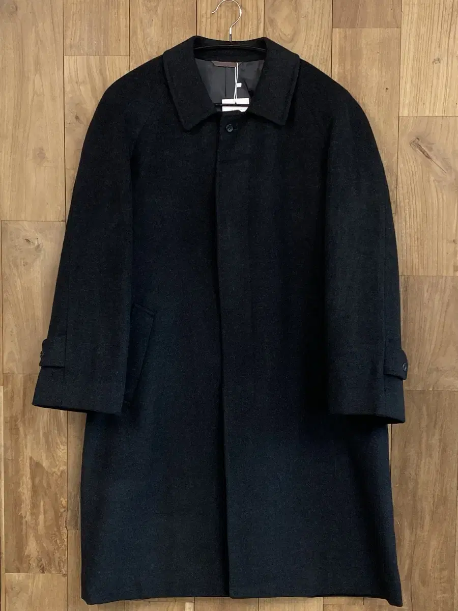 Valentino Cashmere coat (B0085)