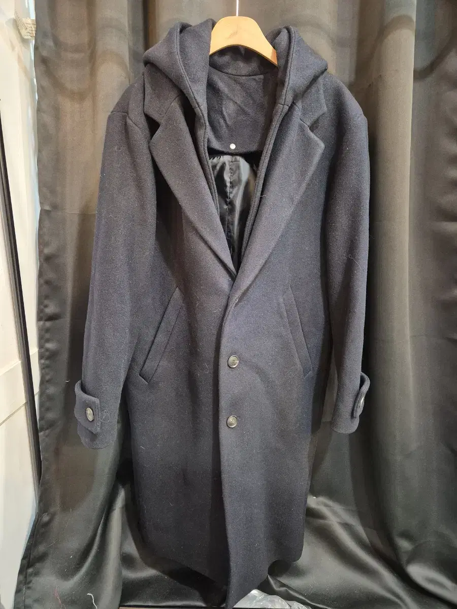 Genuine Il Corso Hooded Coat