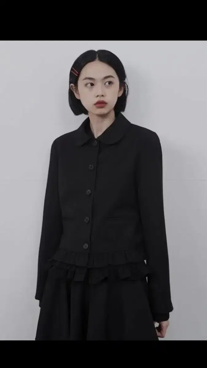 오헤시오 라운드 프릴 자켓 ROUND FRILL JACKET 블랙