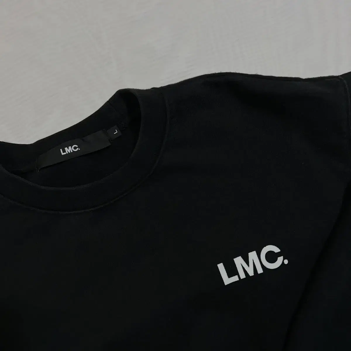 [L] LMC 맨투맨 블랙