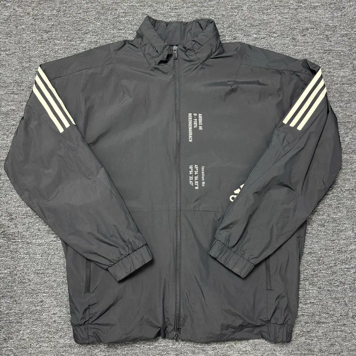 adidas Windbreaker XXL