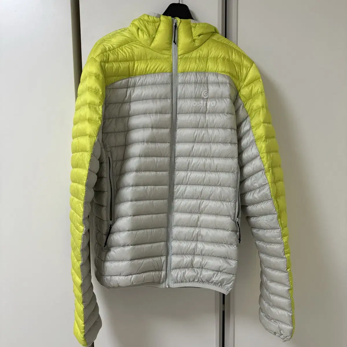 Ostrya 오스트리야 Down Jacket Pear