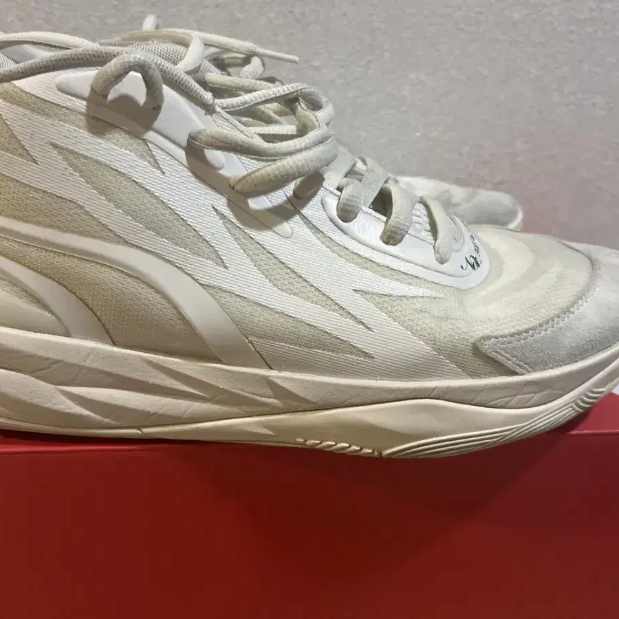 Puma MB.02 Lamelo Ball Frosted Ivory