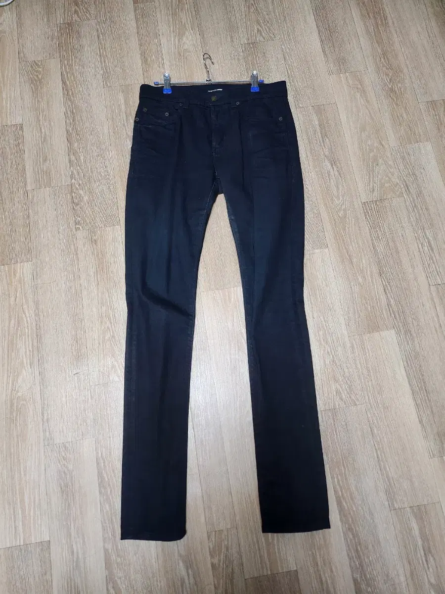 Saint Laurent Black Skinny Denim 30