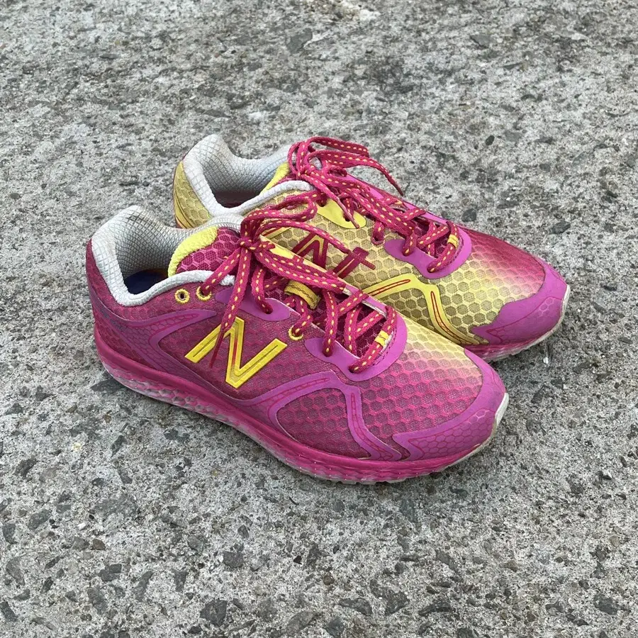 뉴발란스 W980 245 NewBalance