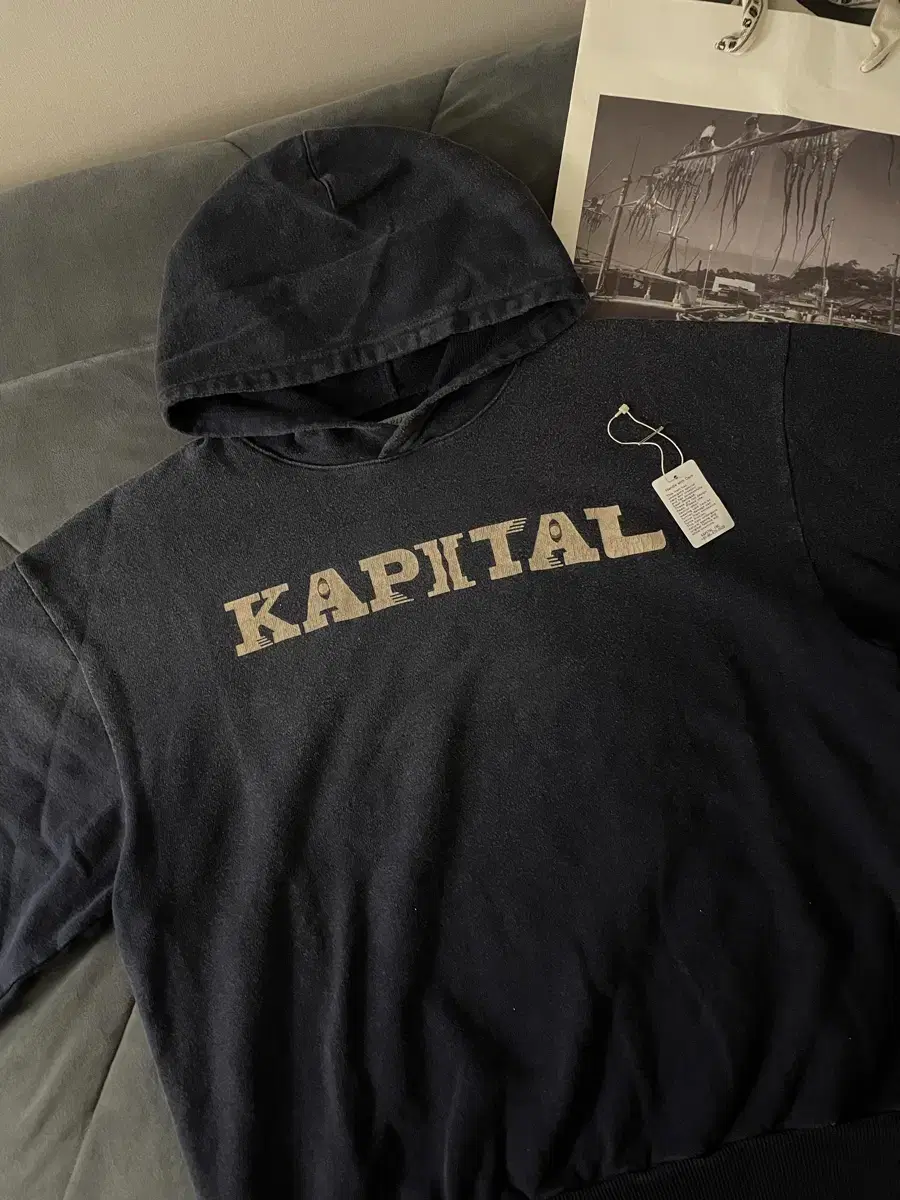 (New) Capital Hoodie Navy [4]