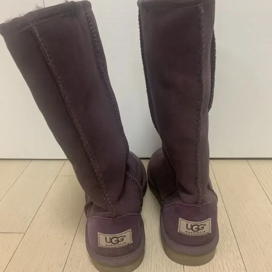 UGG 어그부츠 us4