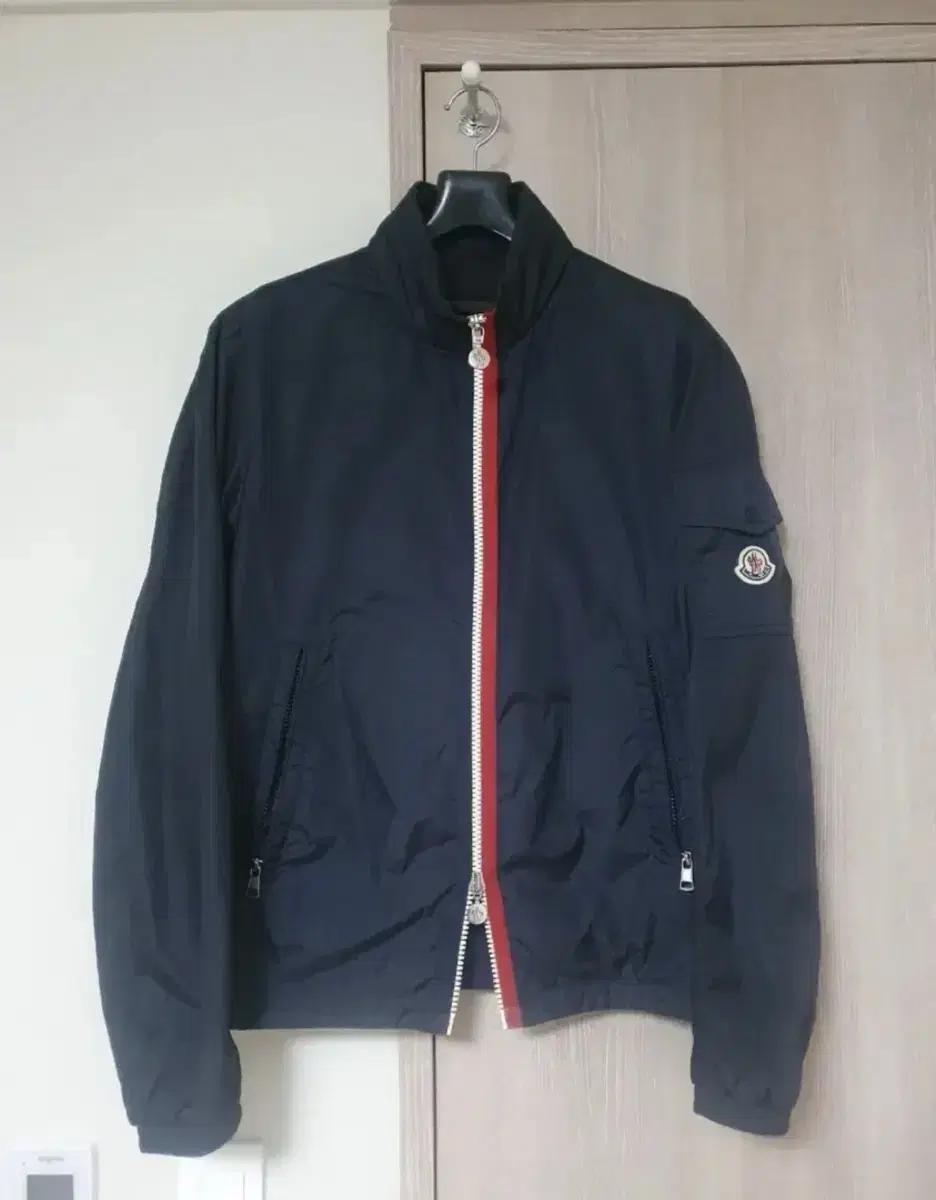 Moncler Moncler Windbreaker size 4